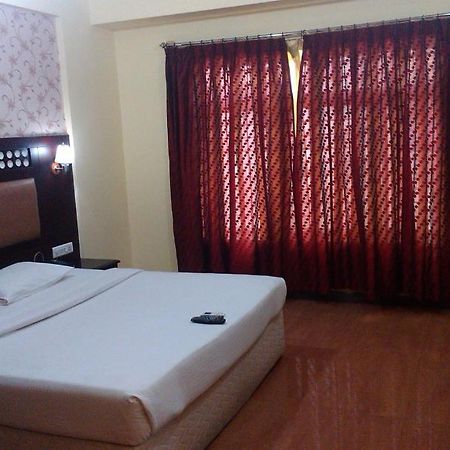 Solitaire Suites Bangalore Værelse billede